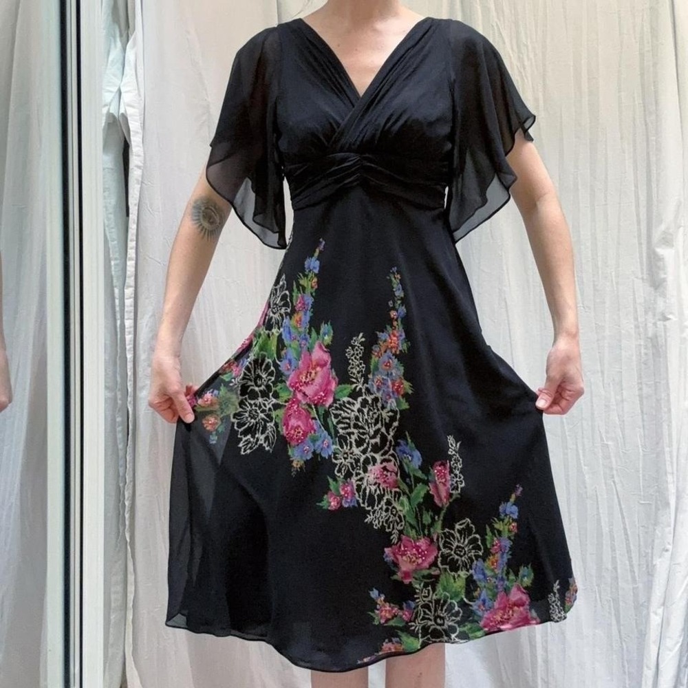 Black Silk Floral Dress with Flutter‎ Sleeves Adrianna Papell VTG Y2K Whimsygoth
